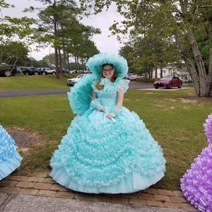 Meet your Posher, Zoe